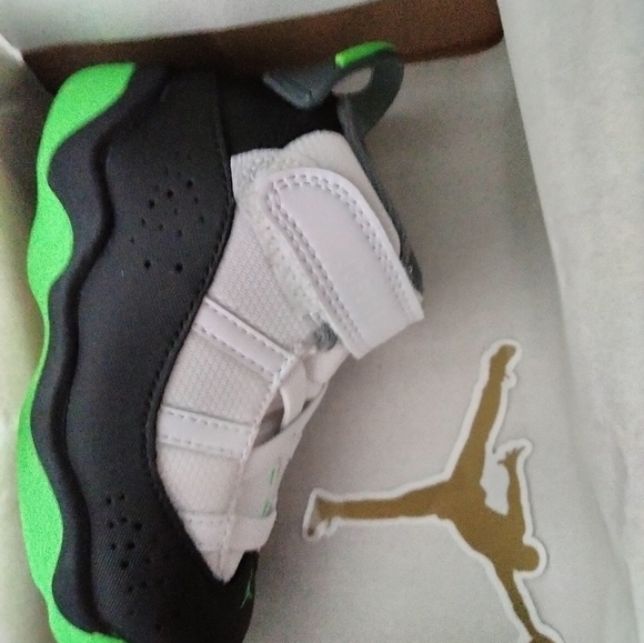 Jordan toddler right amputee right shoe only - Picture 3 of 5